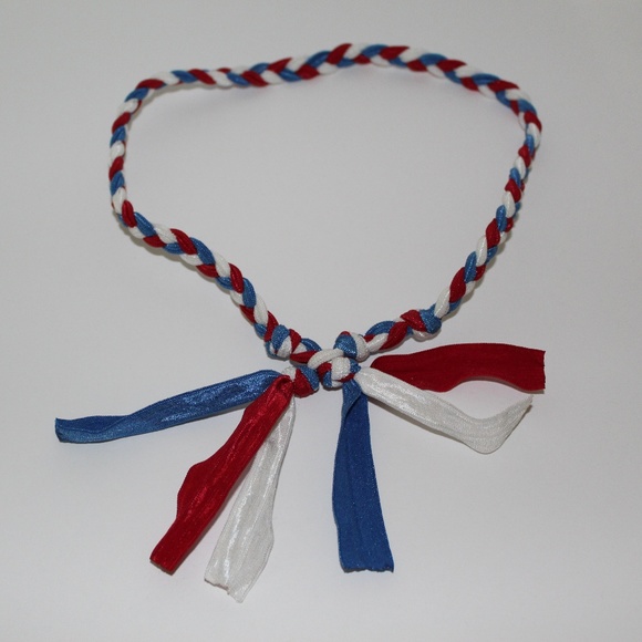 TWISTBAND RED WHITE & BLUE HEADBAND NEW IN BOX - Picture 2 of 3